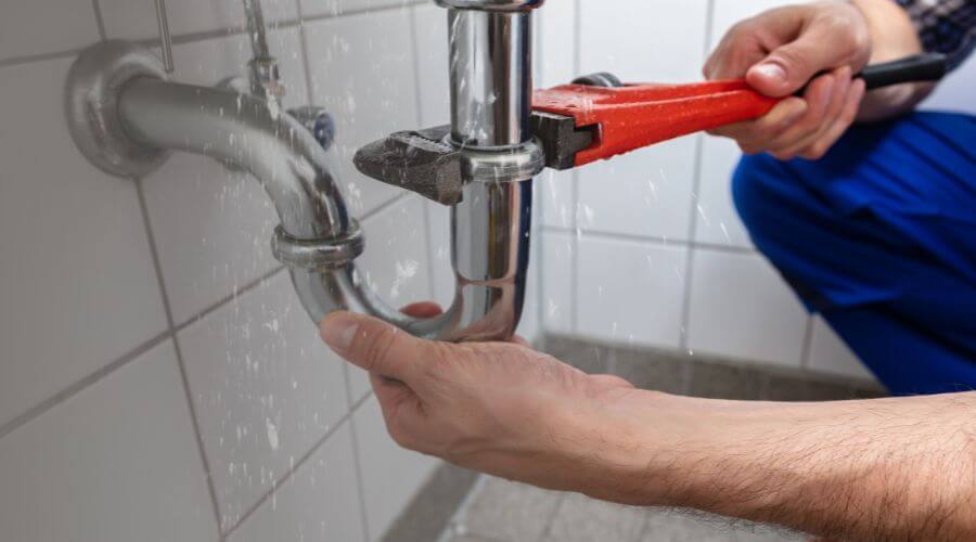 Local expert plumbing services in Monterey, IN